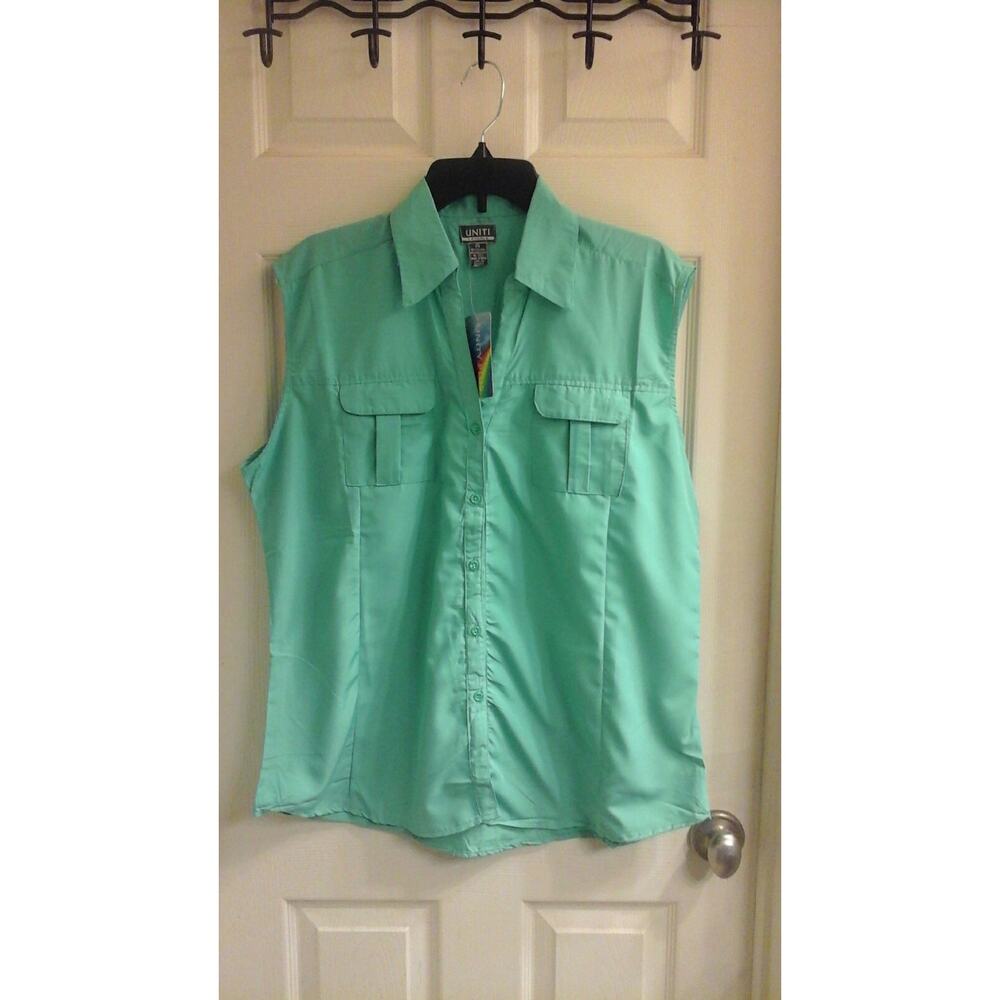 Uniti Camp Blouse,Women's size XL, green, Sleeveless, Pockets, V-neck Casual NWT